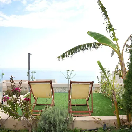 Hotel apartamentowy Miku Coast-